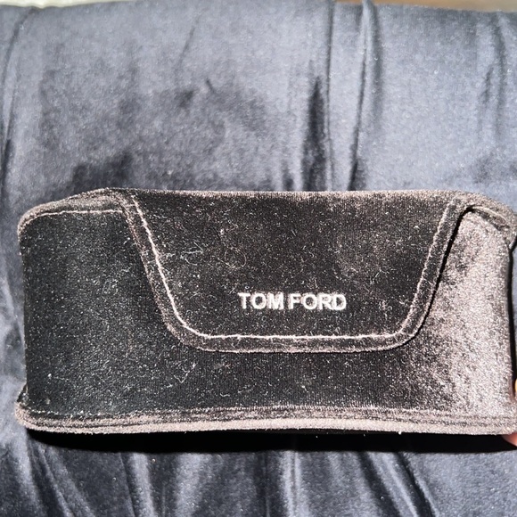 AuthenticTom Ford “Sakia” Sunglasses - Picture 15 of 15